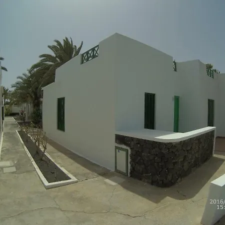 Апартаменти Lanzarote Bungalow Пуерто-дель-Кармен